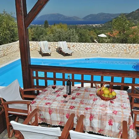 Koutsoypia Stone House Villa *